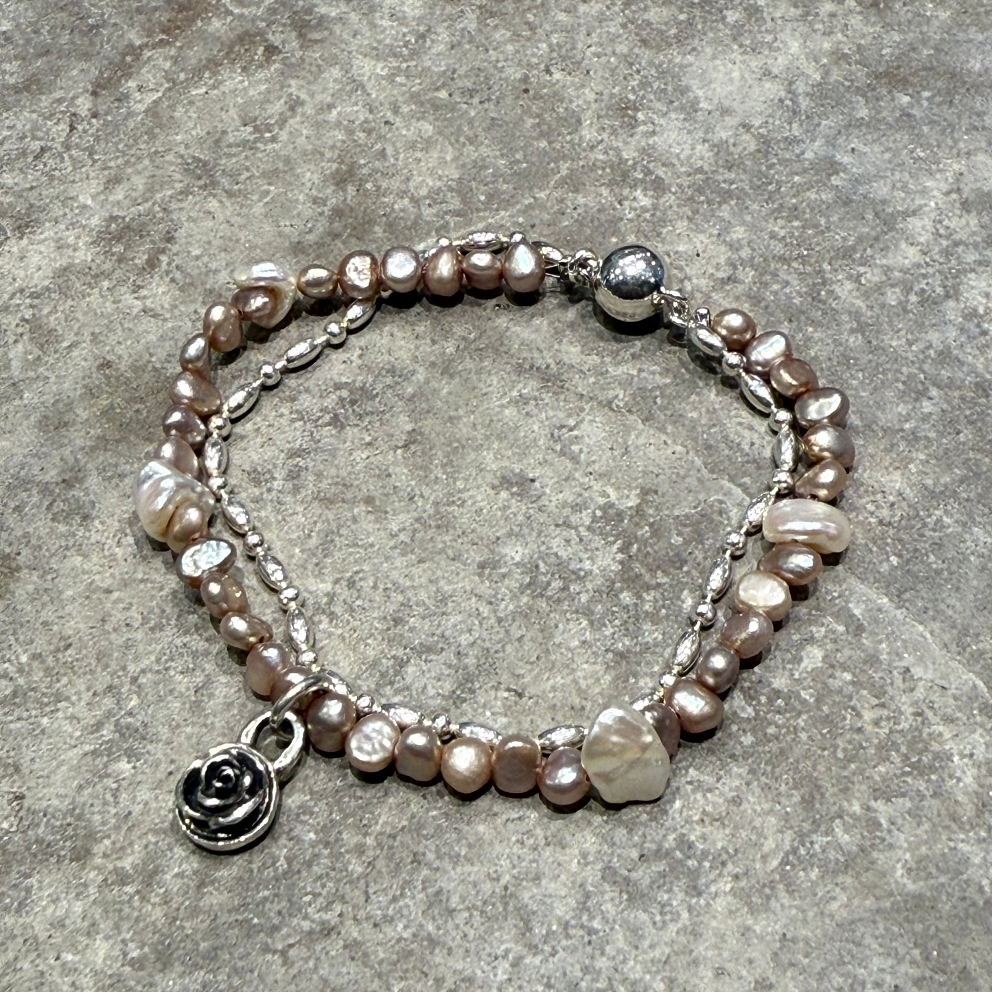Recoil&co. x "TSUNAGI" Pearl Bracelet with Rose Ball